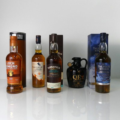 Lot 1203 - Loch Lomond 10 year old single malt Scotch...