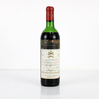 Lot 1095 - Chateau Mouton Rothschild 1971 Pauillac, one...
