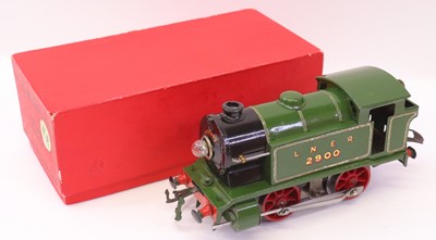Lot 46 - 1936-41 Hornby 0-gauge E120 0-4-0 LNER tank...