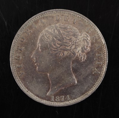 Lot 20 - Great Britain, 1874 half crown, obv: young...