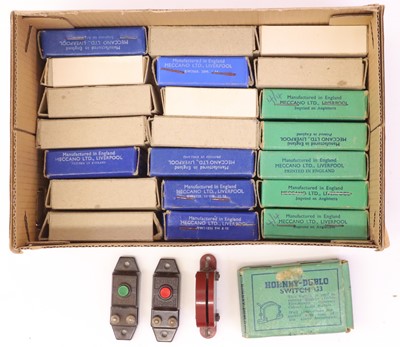 Lot 576 - Twenty-three Hornby-Dublo switches: 5 green,...