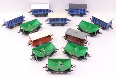 Lot 187 - Twelve Hornby 0-gauge goods wagons: 5 x...