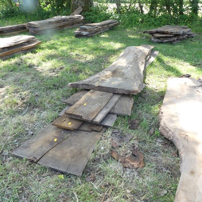 Lot 515 - A quantity of sawn timber sections, various...