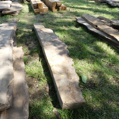 Lot 517 - A burr oak(?) sawn timber beam section, depth...