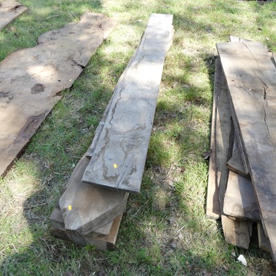 Lot 527 - A quantity of sawn oak timber sections, as...