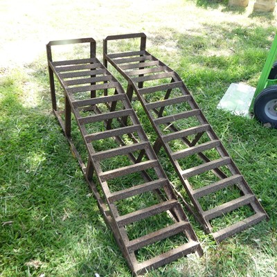 Lot 694 - A pair of metal car ramps