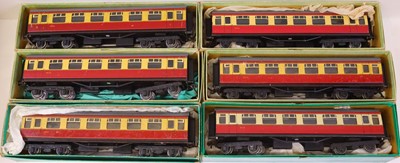Lot 224 - Six Bassett Lowke 0 gauge post-war BR crimson...