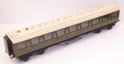 Lot 250 - A Milbro 0 gauge SR Maunsell green composite...
