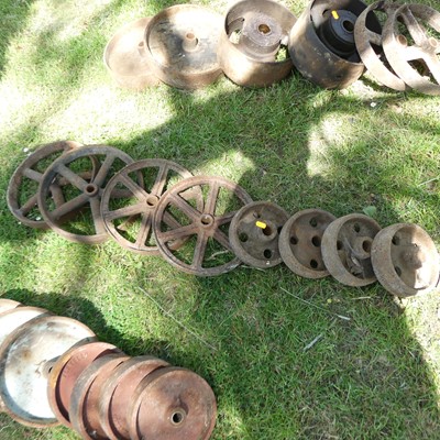 Lot 682 - Two sets of four cast iron stationary steam...