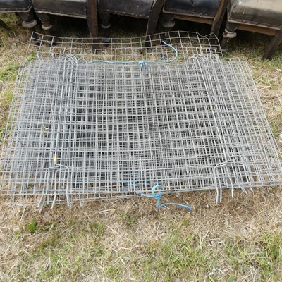 Lot 646 - A quantity of wire fence panels, each 48 x 32"
