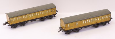 Lot 92 - Two Hornby No. 2 non-corridor coaches in LNER...