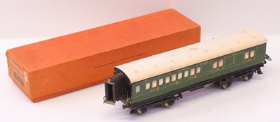 Lot 95 - Hornby 0 gauge No. 2 corridor coach in...