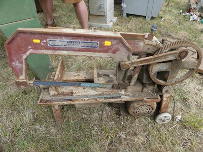 Lot 396 - A Seeley Machinery Tools cast iron heavy duty...