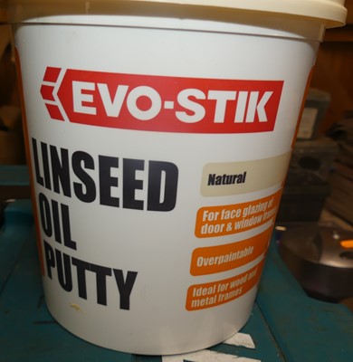 Lot 72 - Three boxes of Evo Stick Linseed oil putty