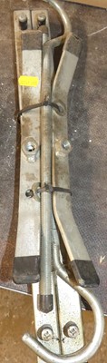 Lot 95 - A Youngman set of Ladderrak roof bars