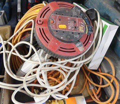 Lot 103 - A quantity of extension leads and cabling