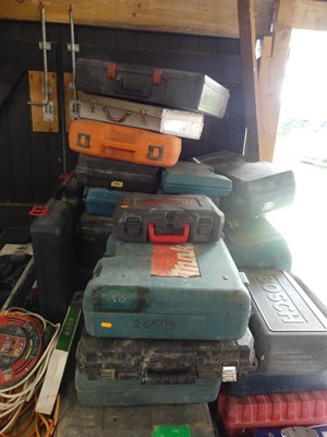 Lot 107 - A large quantity of empty plastic and metal...