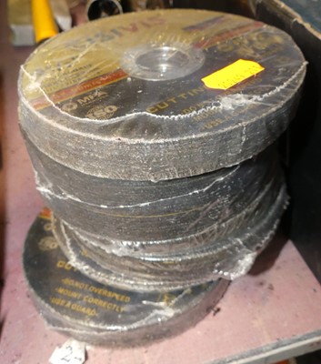 Lot 212 - A quantity of Cisivis 4½" cutting wheels
