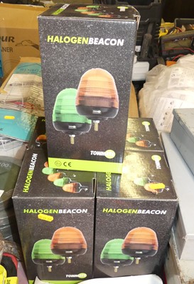 Lot 222 - Five boxed halogen beacons by Towmate