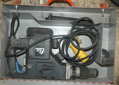 Lot 260 - An ELU heavy duty 110volt hammer drill