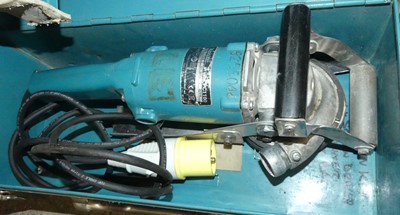 Lot 269 - A Makita 110volt PC1100 concrete grinder