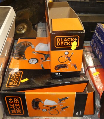 Lot 291 - A Black & Decker spray kit No.4 and a No.6