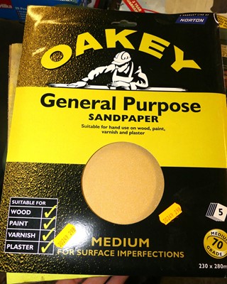 Lot 299 - A quantity of mixed sandpaper