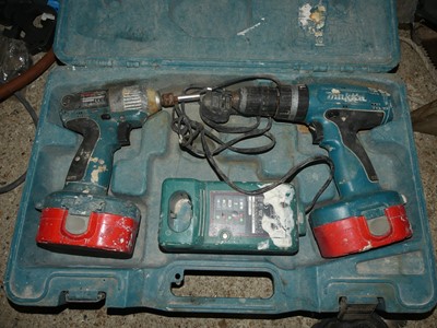 Lot 319 - A Makita 2-piece drill set