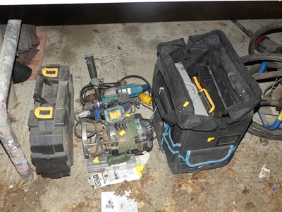 Lot 325 - A quantity of mixed power tools and carry...