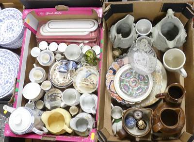 Lot 130 - A collection of ceramics, to include a...