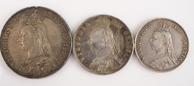 Lot 28 - Great Britain, 1889 crown, obv: Victoria...