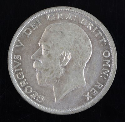 Lot 36 - Great Britain, 1920 half crown, obv: uncrowned...