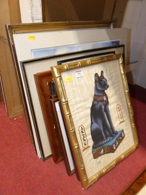 Lot 568 - Assorted pictures and prints, framed woolwork,...