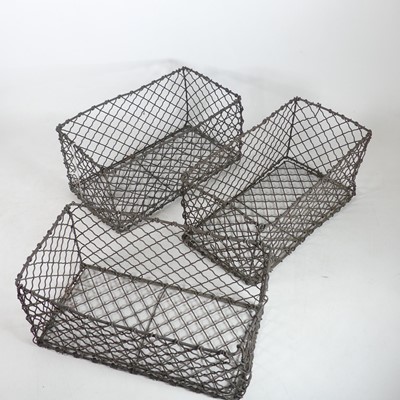 Lot 153 - A set of three wired brass banker's batch...