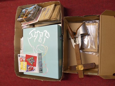 Lot 162 - An early 20th century stereoscope slide viewer,...