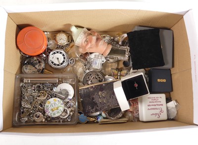 Lot 213 - A collection of items, to include a...