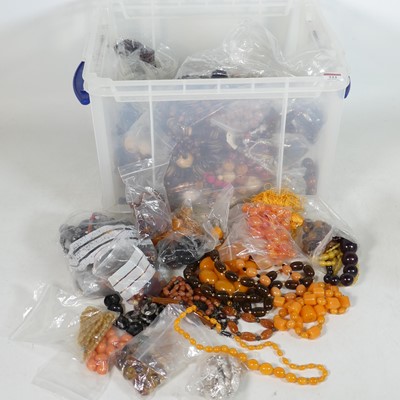 Lot 222 - A large collection of costume jewellery, to...