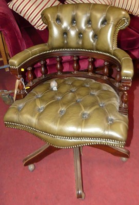 Lot 682 - A contemporary mahogany green leather buttoned...