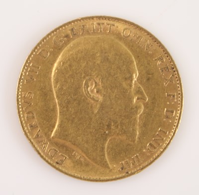 Lot 239 - Great Britain, 1902 gold half sovereign, obv:...