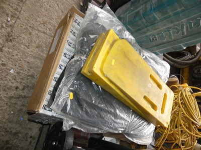 Lot 474 - A quantity of lorry mirrors, mats and easy wedges
