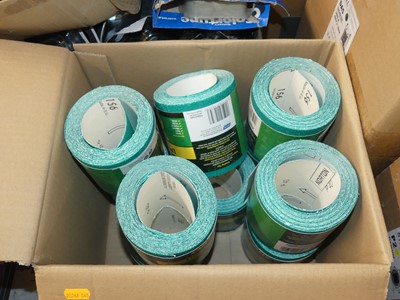 Lot 486 - A box of Oakey Liberty Green sandpaper