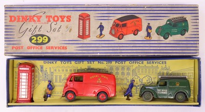 Lot 884 - A Dinky Toys number 299 gift set "Post Office...