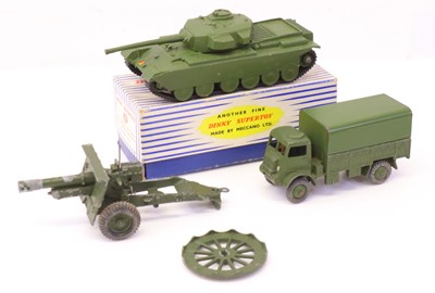 Lot 895 - Dinky Toys small group of military diecast to...
