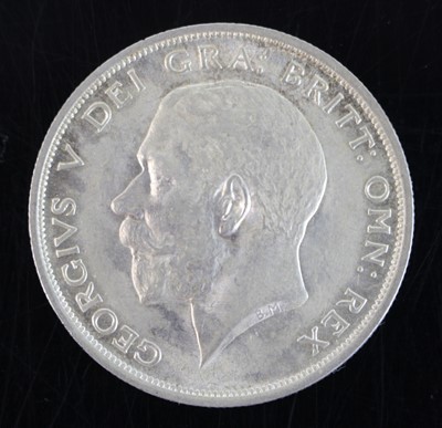 Lot 44 - Great Britain, 1917 half crown, obv: uncrowned...