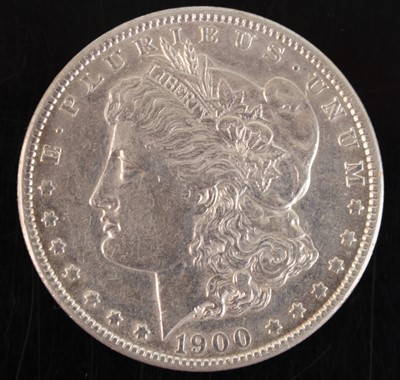 Lot 50 - United States of America, 1883 Morgan dollar,...
