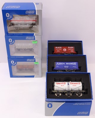 Lot 333 - Six Dapol 0 gauge finescale wagons to include...