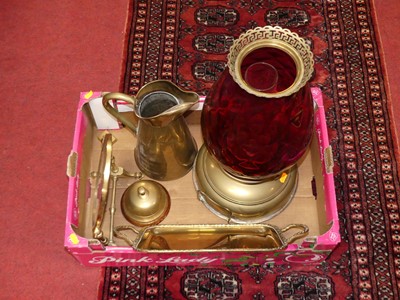 Lot 61 - A collection of metalware, to include an early...