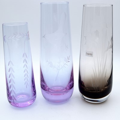 Lot 21 - A collection of glass, to include a Magnor...