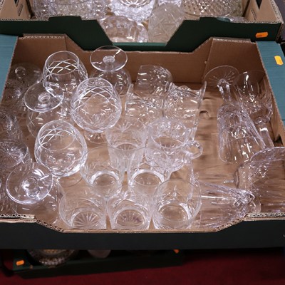 Lot 106 - A collection of glass, to include a mallet...