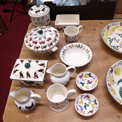 Lot 113 - A collection of Emma Bridgewater Ceramics, to...